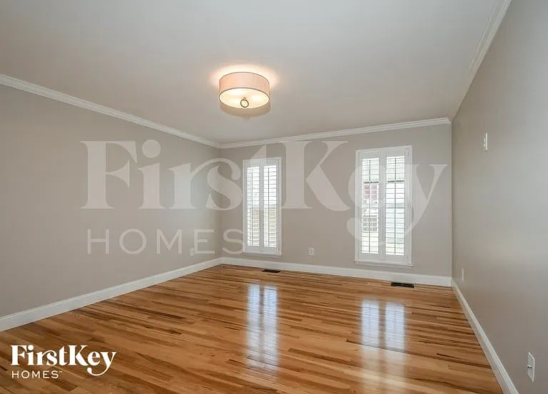 3218 Tiber St — Photo 11