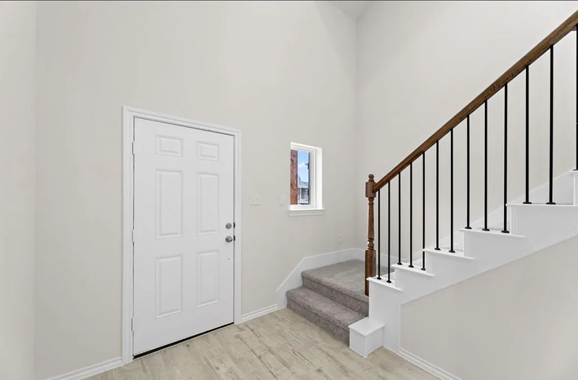 Building Photo - 3013 Apple Creek Ave