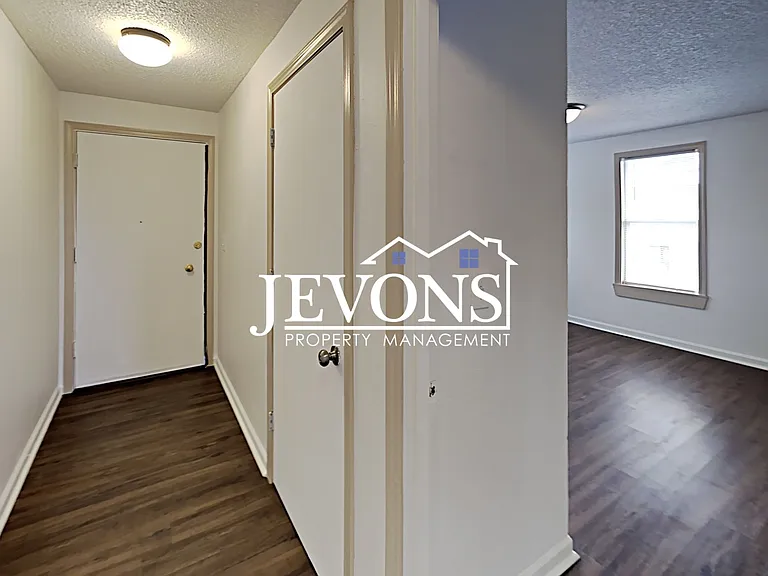 2416 S I St — Photo 16