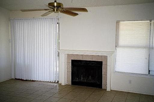 4th image of 9406 VALLEY ROCK DR