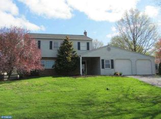 3039 Appledale Rd, Audubon, PA 19403
