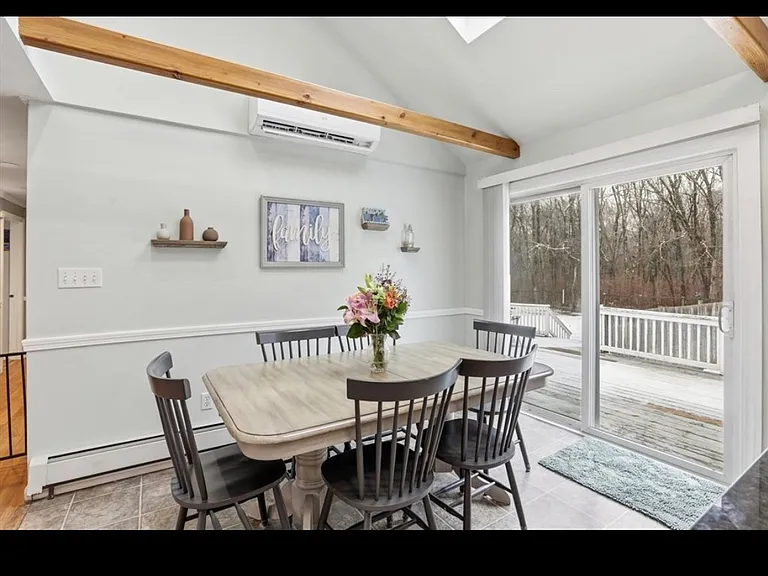 8 Sweet Apple Tree Ln — Photo 5