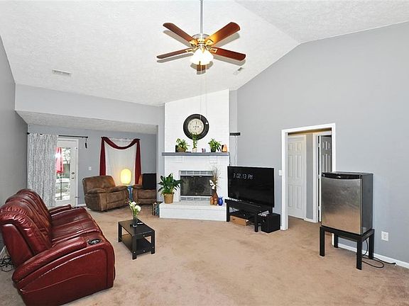 5th image of 3705 N Bearwood Dr