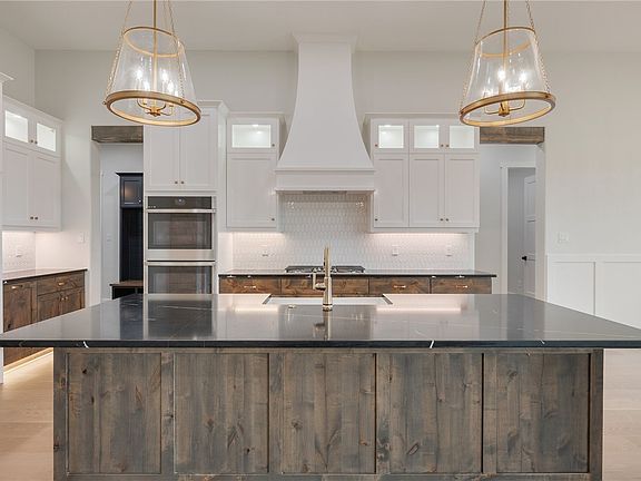 5th image of 6521 Ridgeview Estates Ln