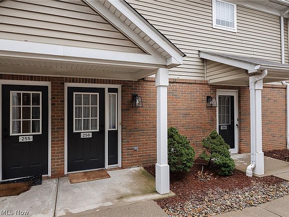 3rd image of 3371 Lenox Village Dr Unit 256