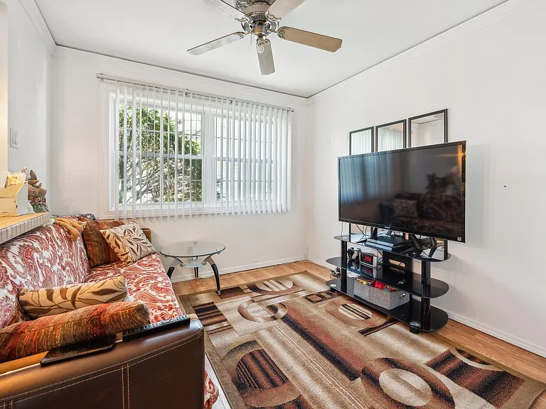 1227 Nova Ct #1 — Photo 14
