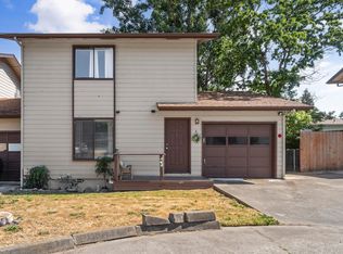 47 SW Eastern Ave APT 8, Grants Pass, OR 97526