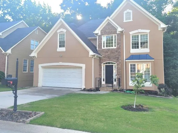 5549 Wynhall Dr, Norcross, GA 30071