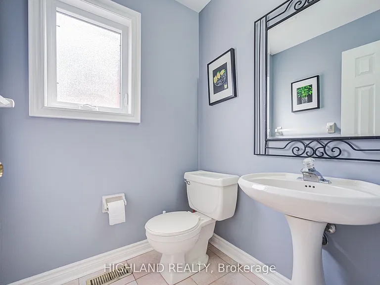 1472 Bayshire Dr — Photo 36