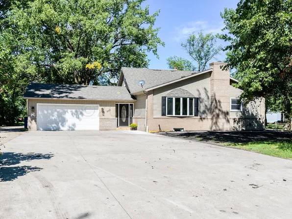 508 Wall Street Ave N, Moorhead, MN 56560