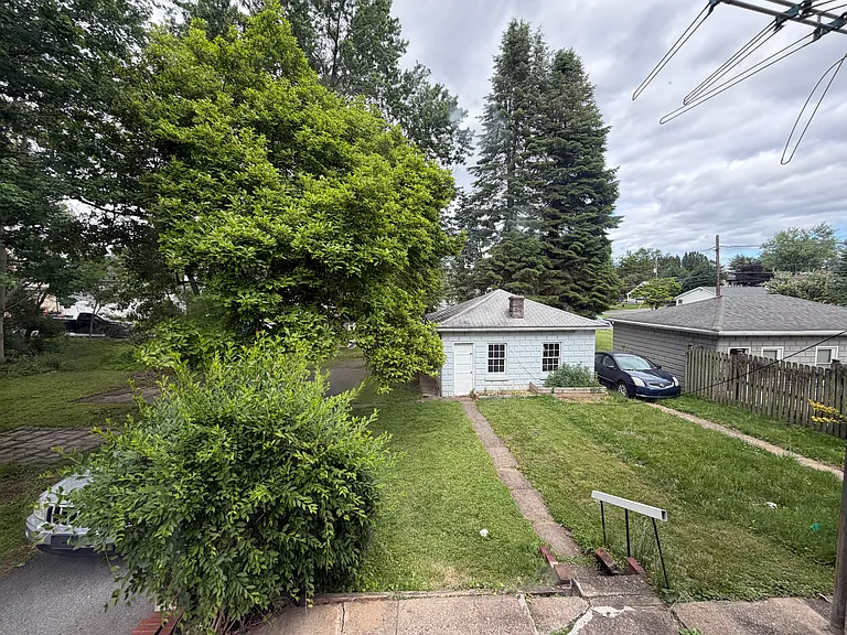 58 Berks St — Photo 10
