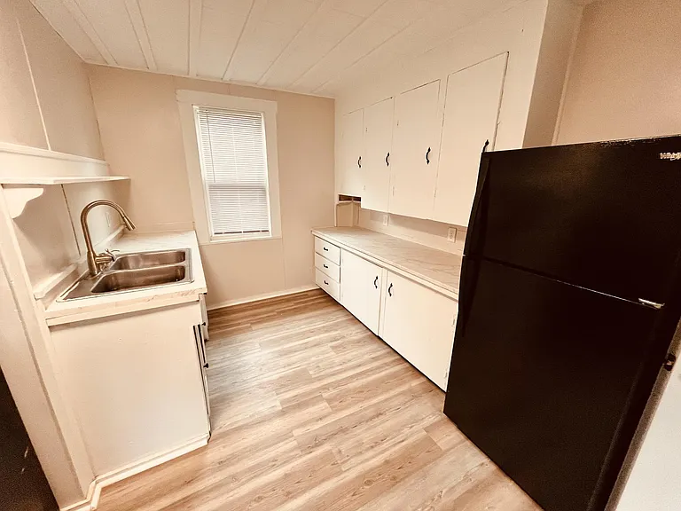34 Union St #1 — Photo 2