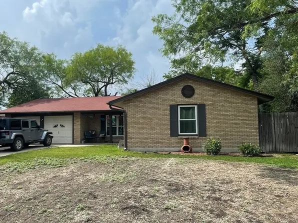 131 THREADNEEDLE LN, San Antonio, TX 78227
