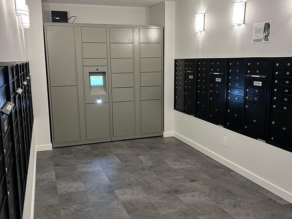 Mail Room - Package Lockers