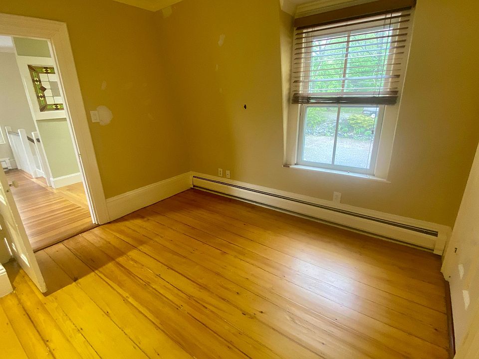 28 Richardson Rd 2, Newton Upper Falls, MA 02464 Zillow