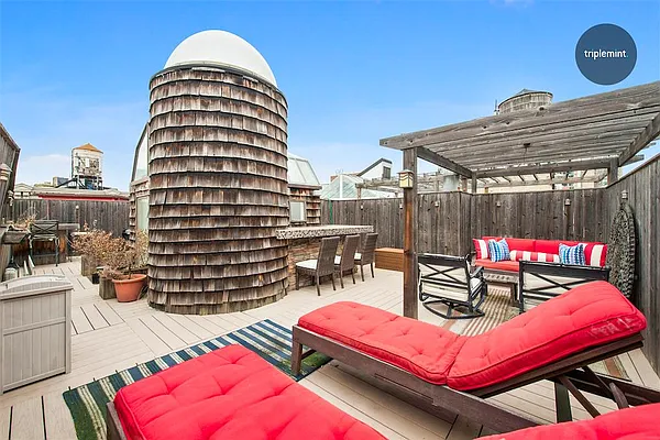 Sold by Triplemint | media 10