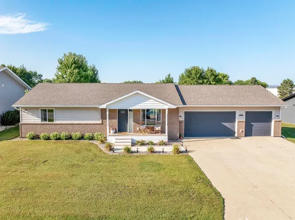 4101 15th St, Spirit Lake, IA 51360