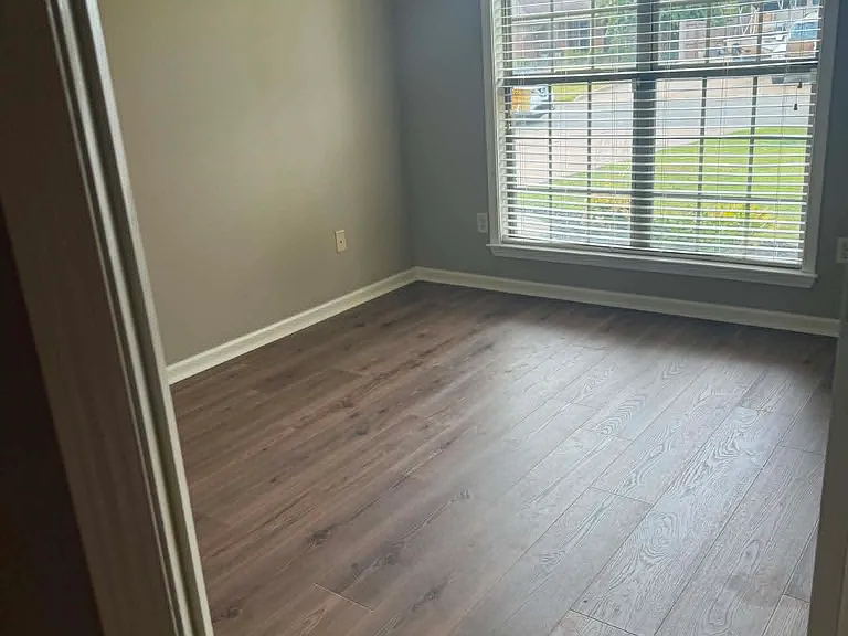 5380 Pewter Dr — Photo 2