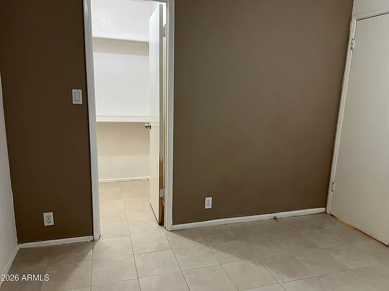 501 W Yukon Dr #4 — Photo 26