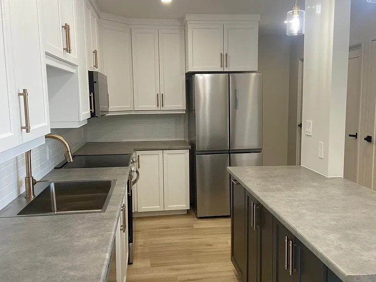 225 Campus Pkwy #302 — Photo 2