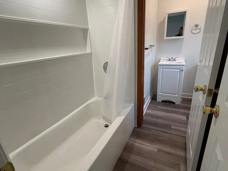 122 Glen Ave — Photo 10