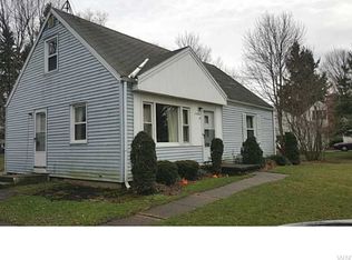 1003 Clearvue Dr, Alden, NY 14004