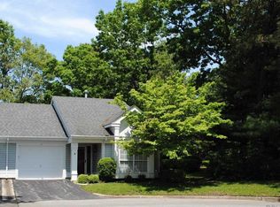 11 Milleridge Ct #55, Ridge, NY 11961