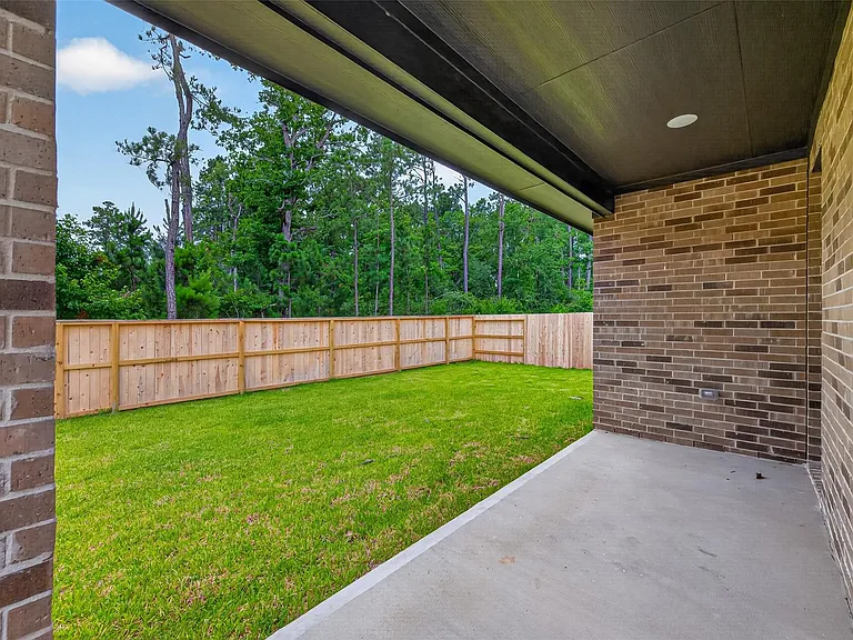 13071 Pine Trace St — Photo 34