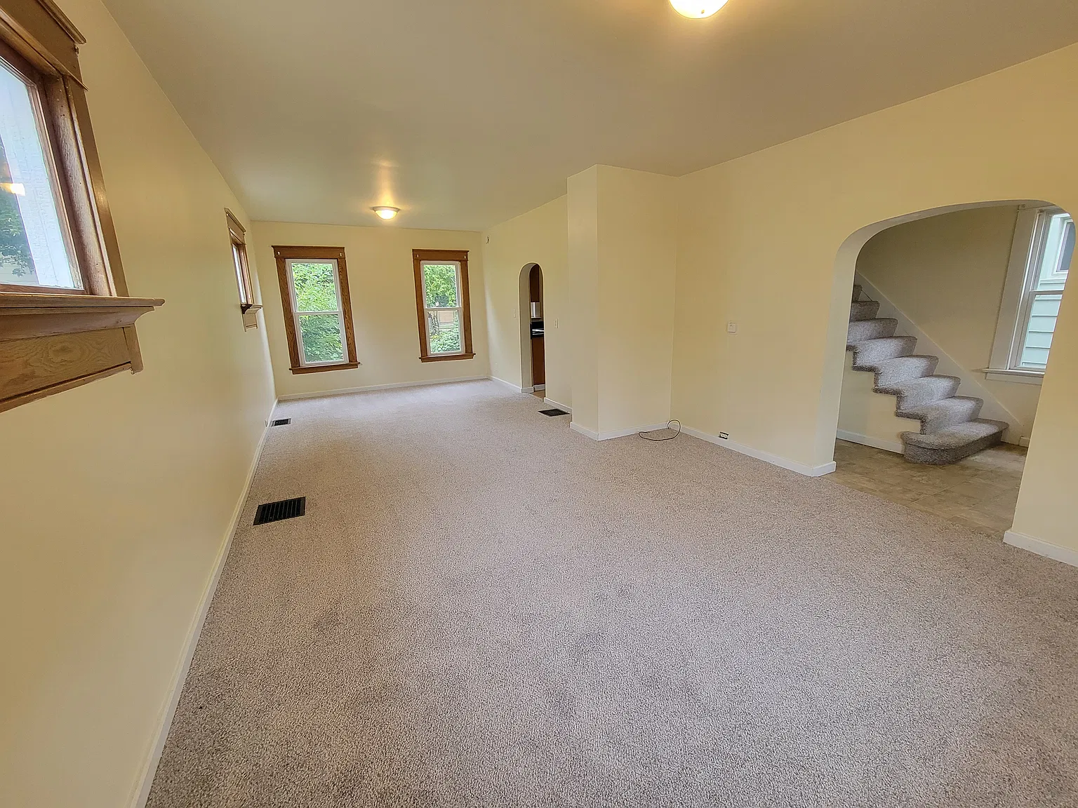 3 bed, 1232 sqft, $1,525 — Photo 3