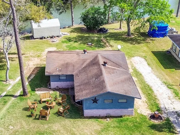 3315 Saint Anne St, Liverpool, TX 77577