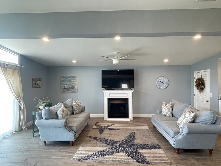 31 Parkway — Photo 10