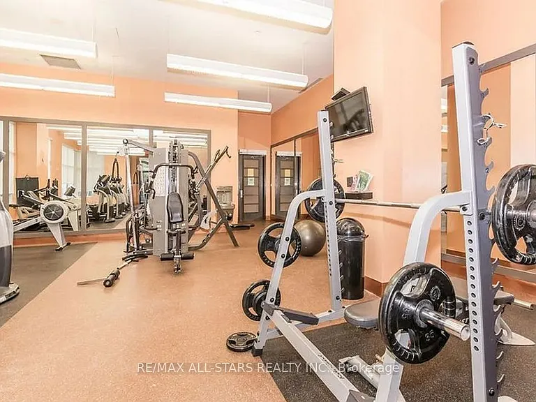 181 Wynford Dr #1207 — Photo 14