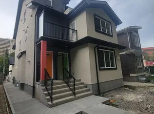 11127 85th Ave NW #1A, Edmonton, AB T6G0W7