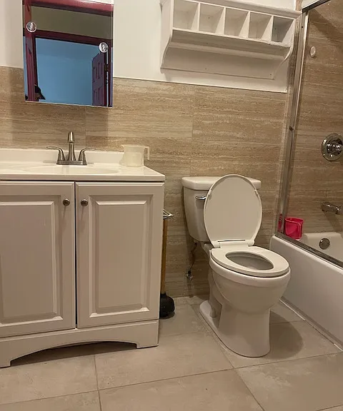 31 Romaine Ave #2 — Photo 11