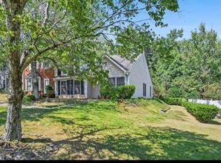 1266 Warsaw Rd, Roswell, GA 30076