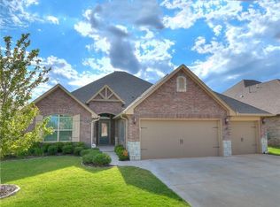 14020 Drakes Way, Yukon, OK 73099