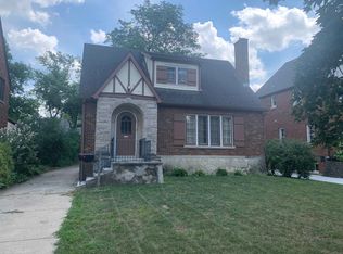 277 Blackhawk Rd, Riverside, IL 60546