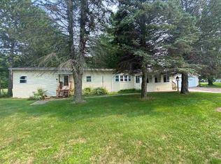 N2760 Kamm Rd, Peshtigo, WI 54157