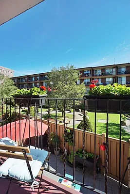 Sold by REMAX Elite | media 10