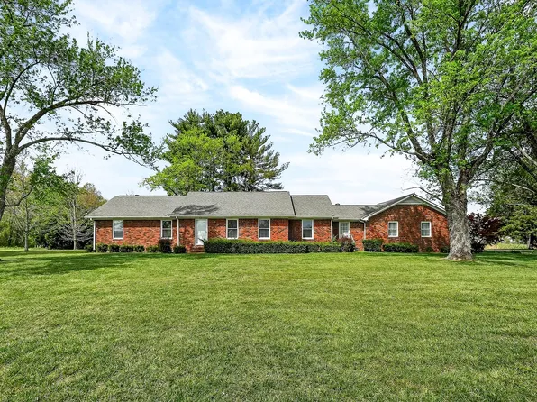 530 W Main St, Smithville, TN 37166
