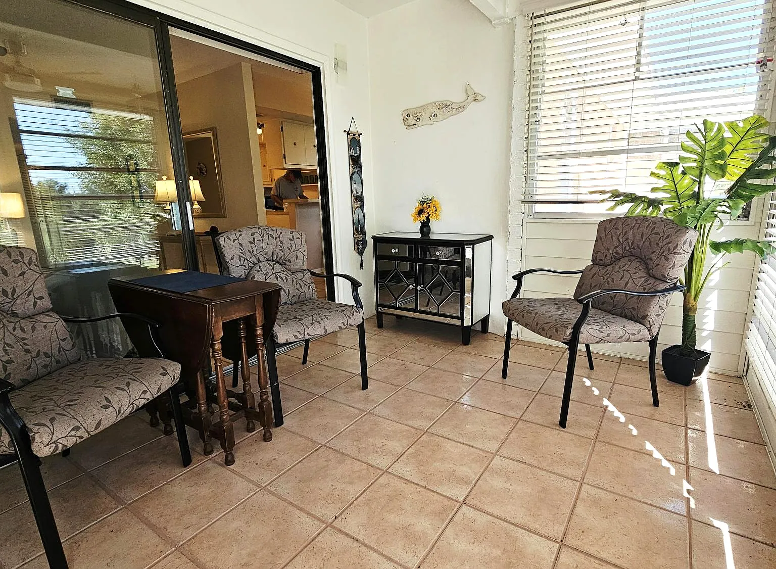 Enclosed Florida room
