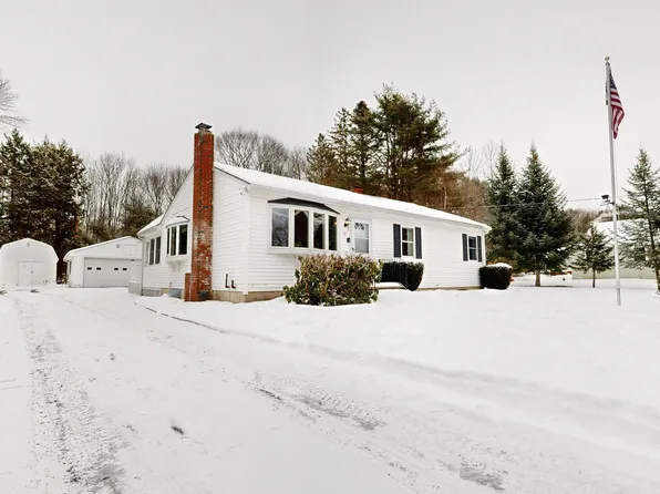32 Richard Street, Greene, ME 04236
