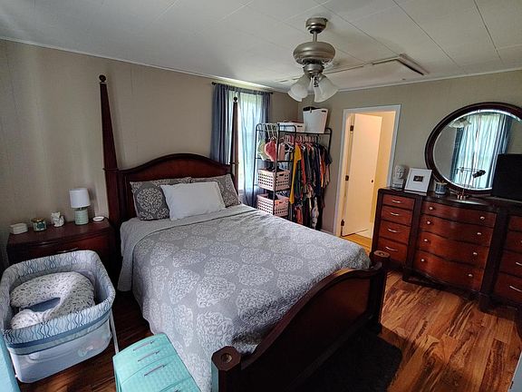 4th image of 406 S Bellevue St