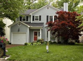 406 Wisteria Ave, Lyndon, KY 40222