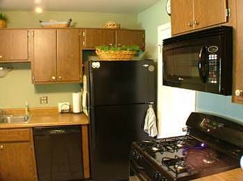 5th image of 228 Brookston Dr Unit B1