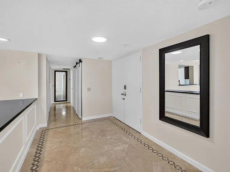4000 N Ocean Dr #403 — Photo 3