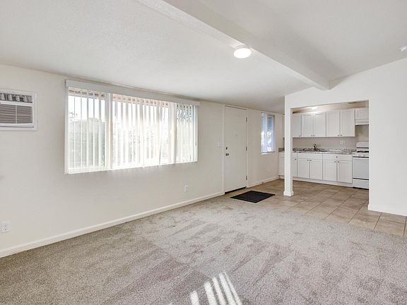 5th image of 1040 Grand Ave #1