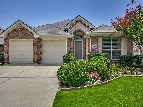 2nd image of 3105 Barkwood Dr