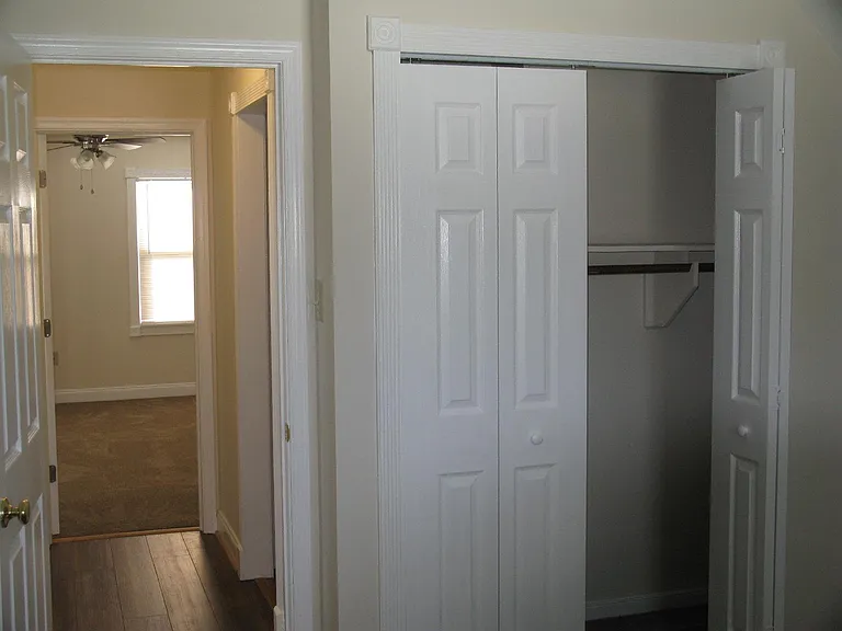 6419 Chenault Way — Photo 29