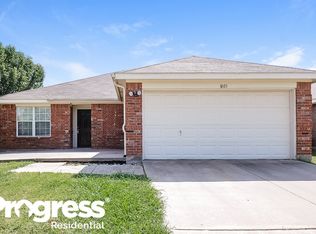 1005 Ridge Top Dr, Burleson, TX 76028